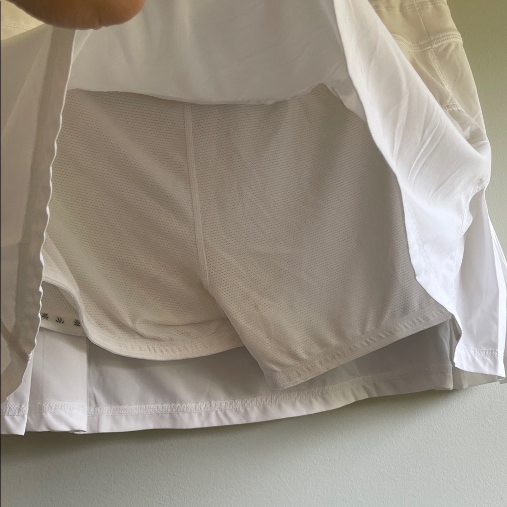 Athleta Womens LARGE White Ace Tennis Skort Layered Ruffle Hem Athletic Skirt - Picture 9 of 10